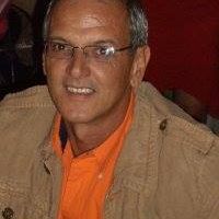 Carlos Tobón Valencia